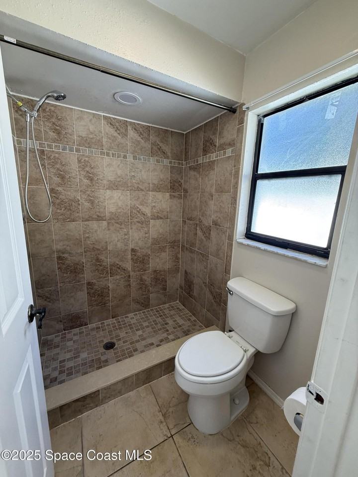 4900 Volusia Ave #4900 - Photo 5 of 25