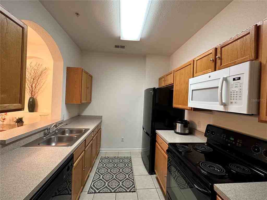 6451 Old Park Lane #6451-101 - Photo 4 of 8