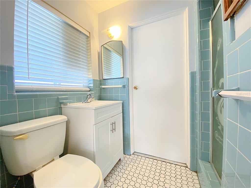 902 S Scenic Hwy #902 - Photo 3 of 17