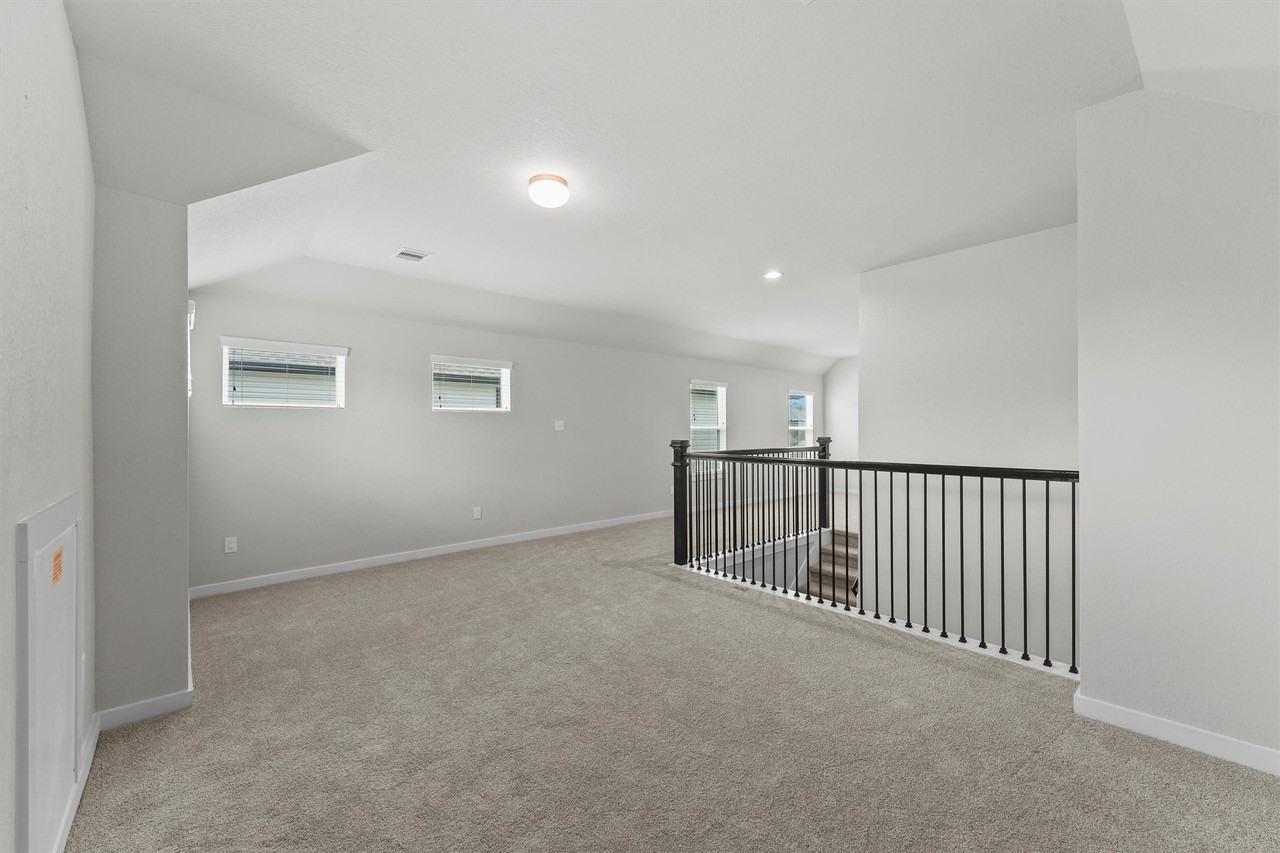 29357 Sycamore Cave Ln #29357 - Photo 6 of 21