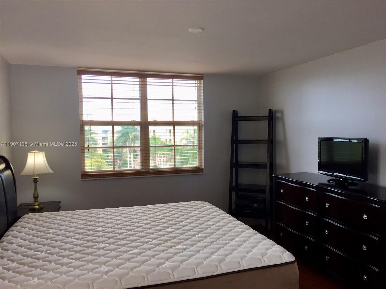 19555 East Country Club Drive