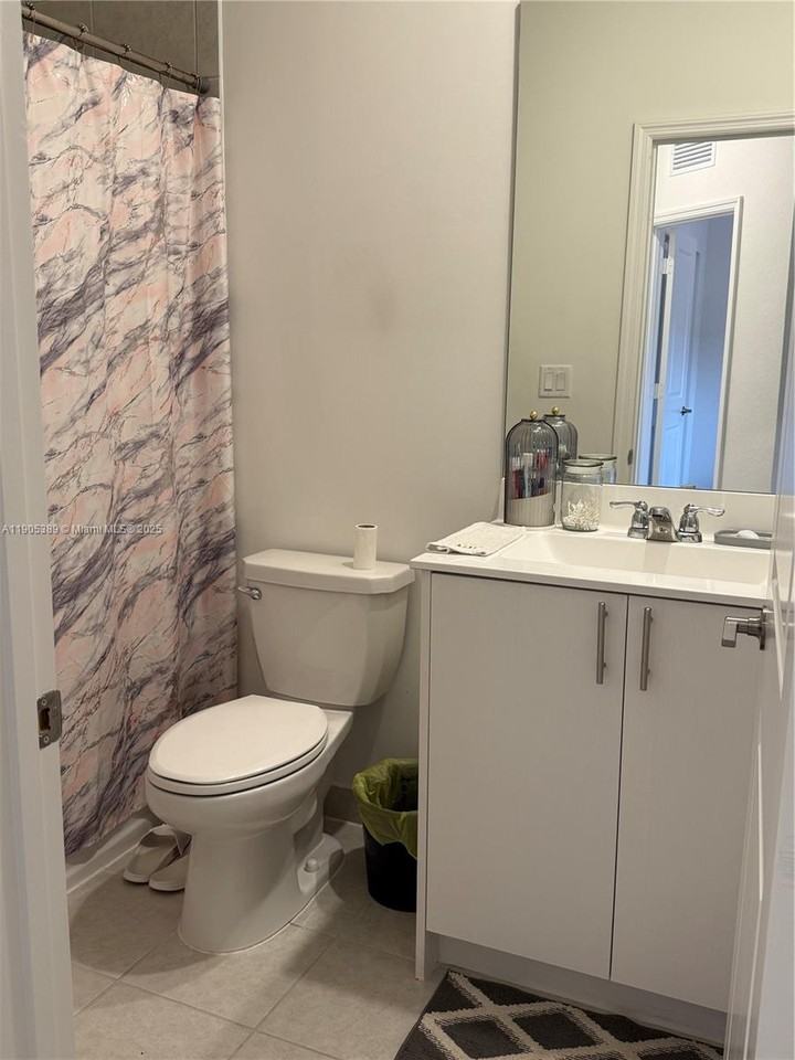 33170 Miami-Dade County - Photo 3 of 26