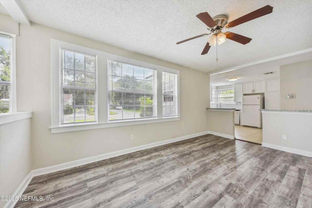 4848 Plymouth St #4848 - Photo 4 of 26