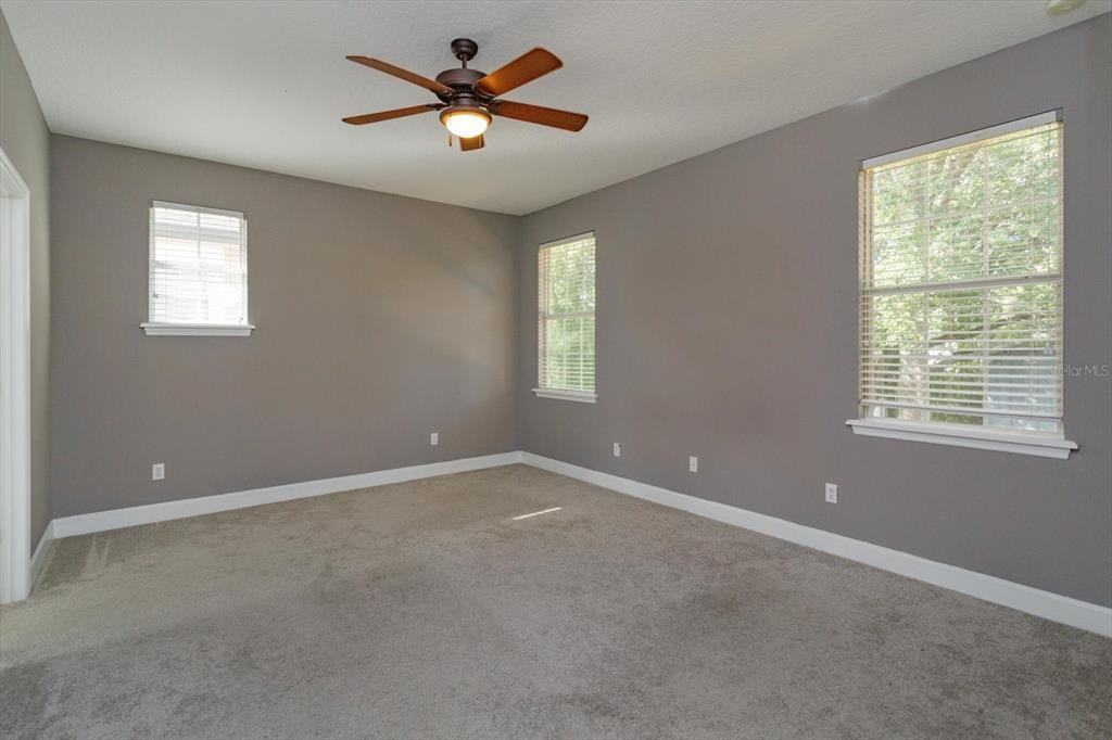 41 E Spruce St #41 - Photo 4 of 24