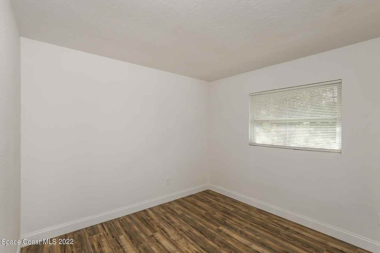 764 Gelaso St Sw #764 - Photo 4 of 16