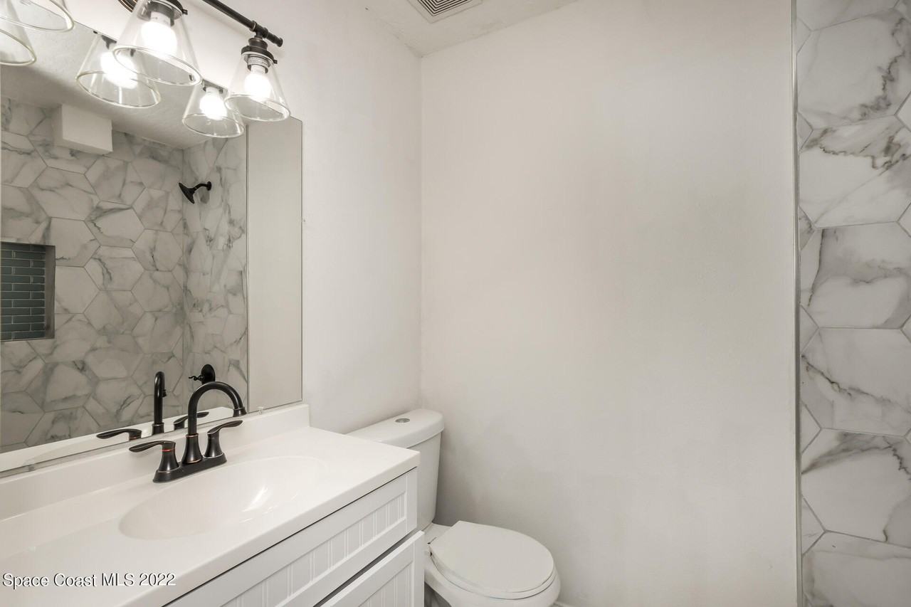 764 Gelaso St Sw #764 - Photo 7 of 16