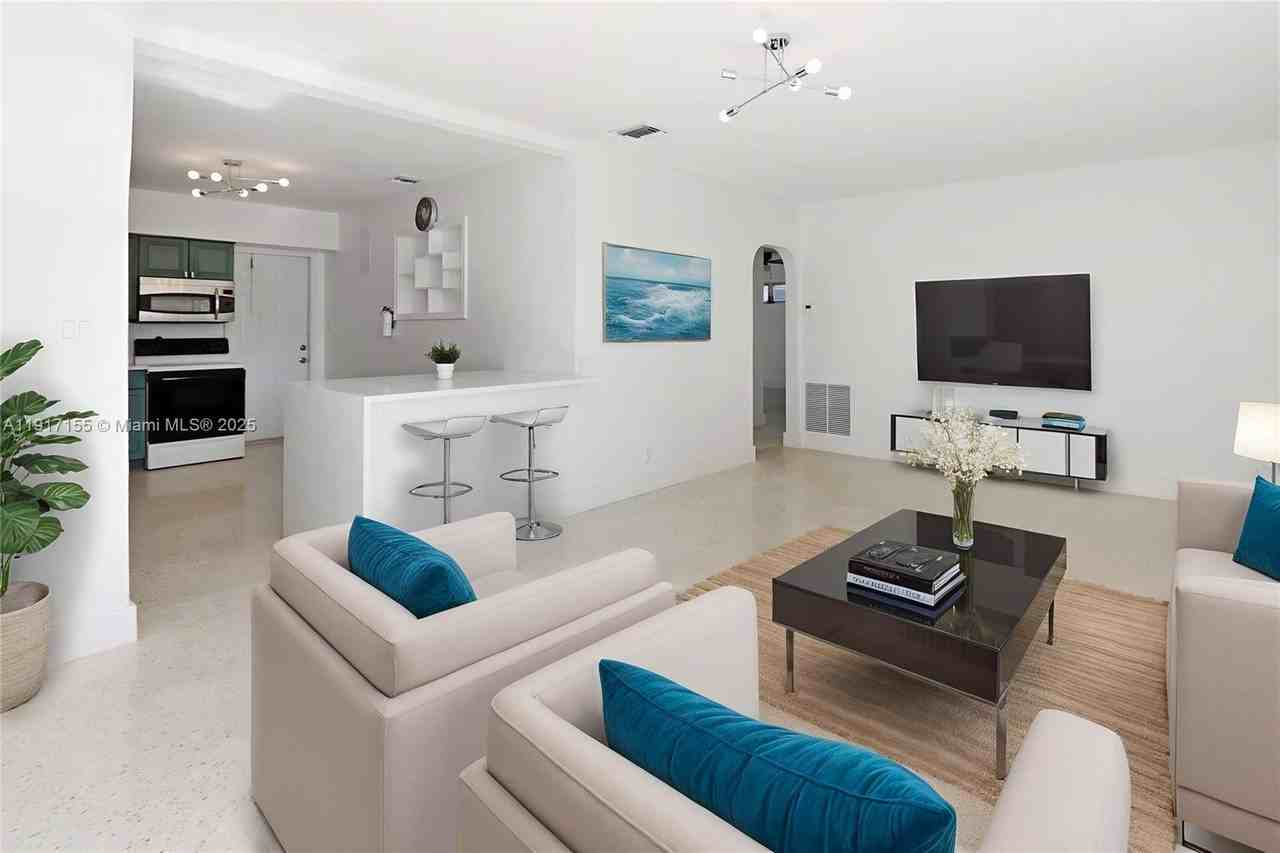 39 Se 13th Ter #39 - Photo 4 of 14