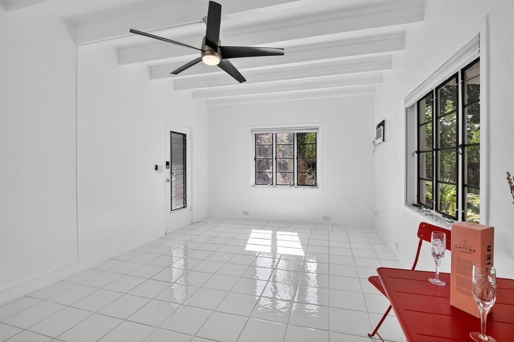 501 Sw 5th St #501-13 - Photo 3 of 45