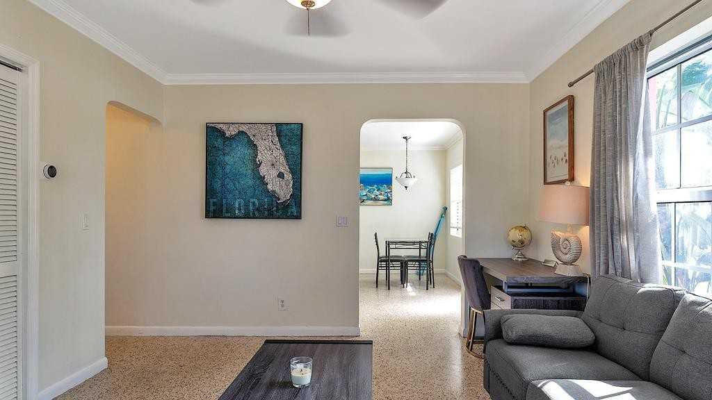 802 N J St #802 - Photo 7 of 24