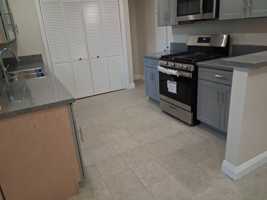 featured image of 427 West Laurel Street #2