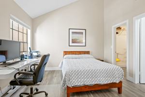 featured image of 1070 Calle Del Cerro