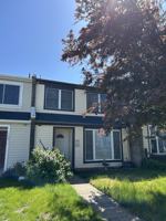 featured image of 10813 Daisy Court