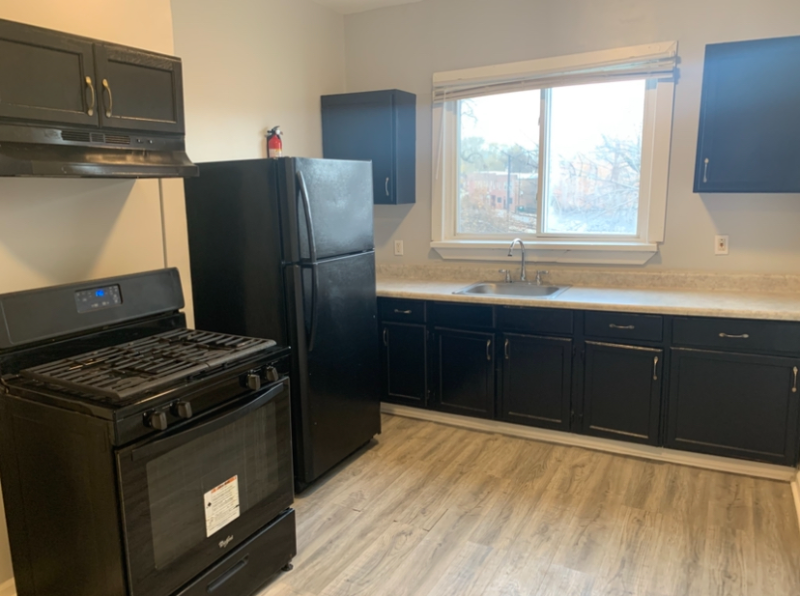 7749 S Muskegon Ave #2 - Photo 3 of 8