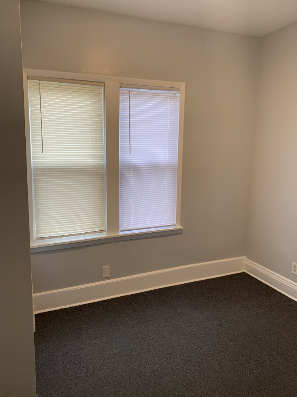 7749 S Muskegon Ave #2 - Photo 7 of 8