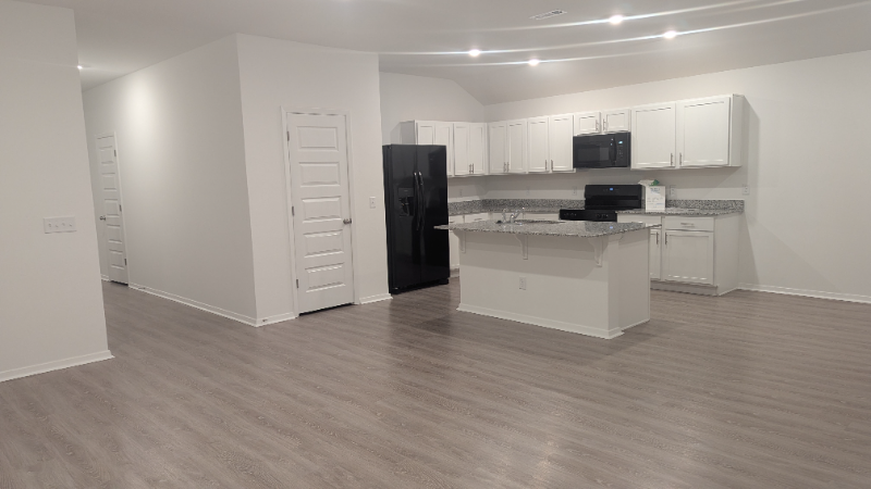 1405 E Latium St - Photo 3 of 23