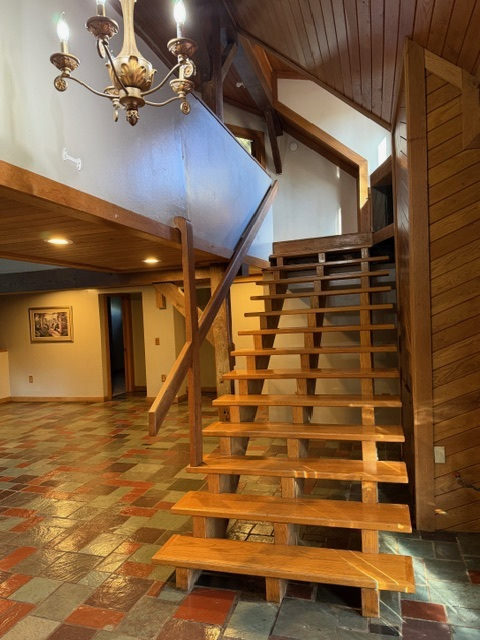 1906 S Pennsylvania Ave - Photo 6 of 18