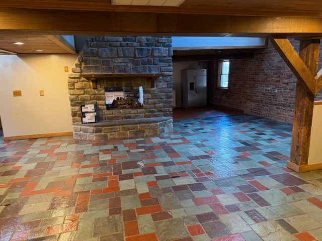 1906 S Pennsylvania Ave - Photo 7 of 18