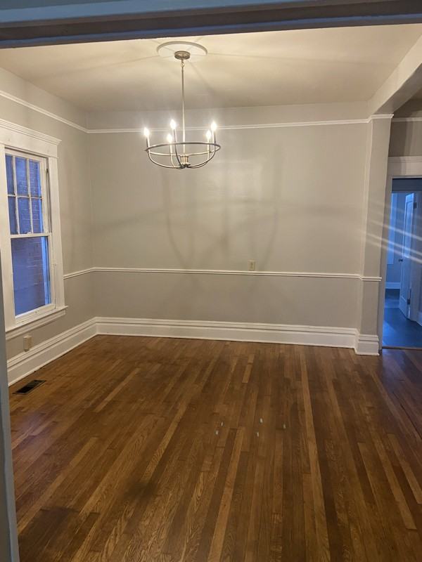 1129 9th St - Photo 2 of 11