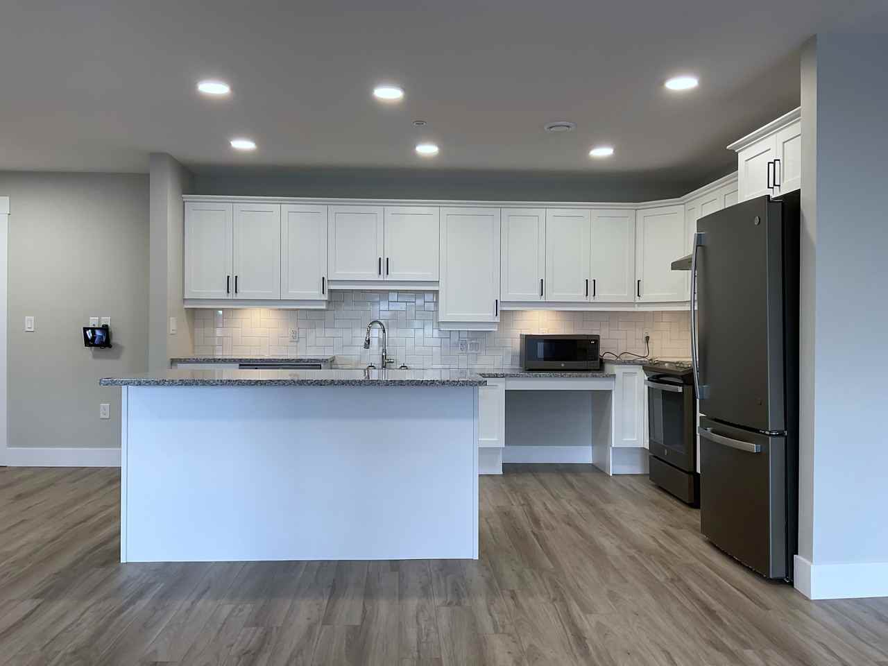 60 Lian Street #209 - Photo 3 of 11