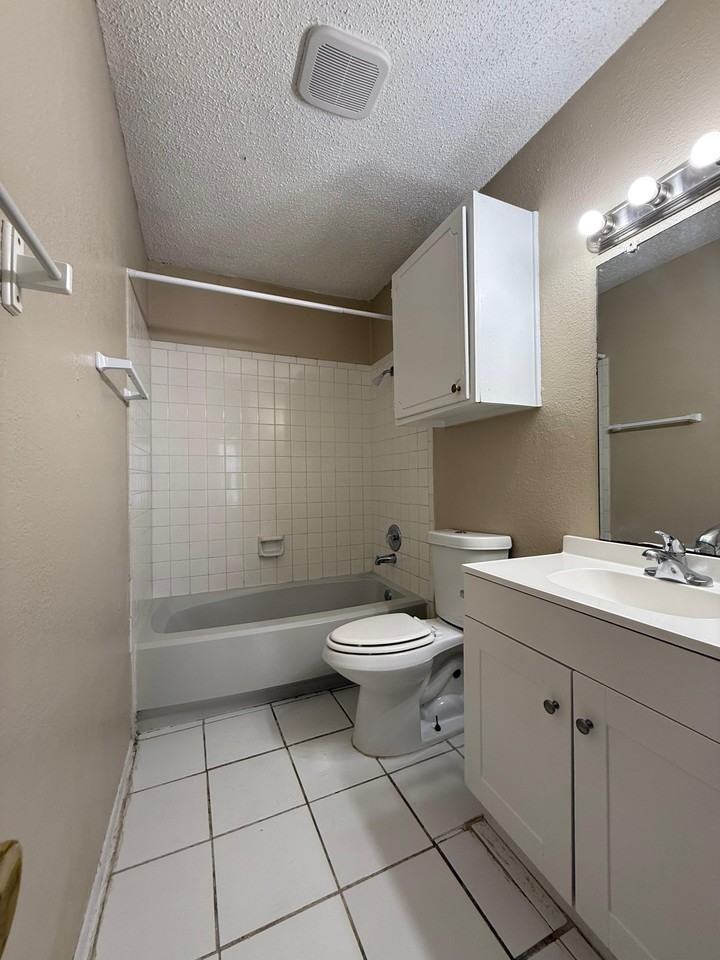 7724 Winsford - Photo 6 of 12