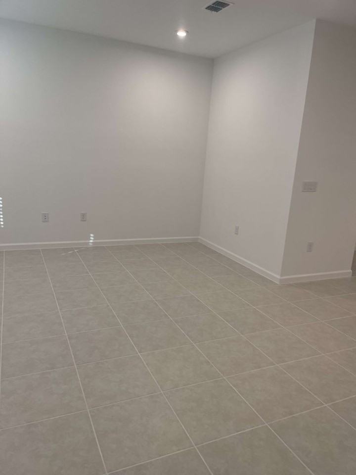 132 132 Royal Ranch Rd - Photo 4 of 12