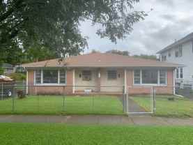 218 Glendale Ave - Photo 1 of 1