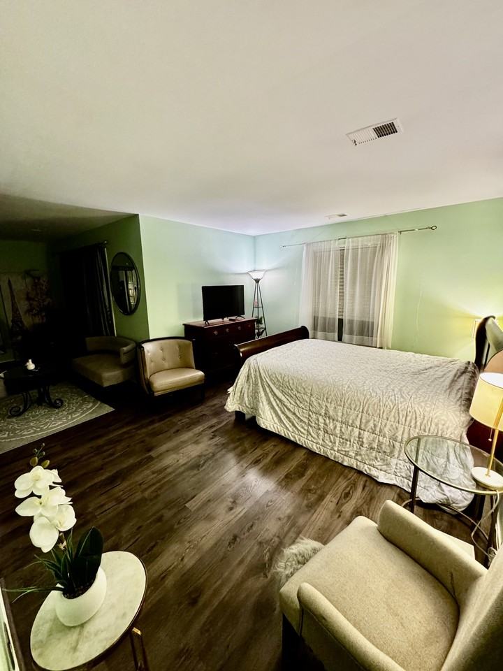 9416 Fern Hollow Way #9416 - Photo 2 of 9