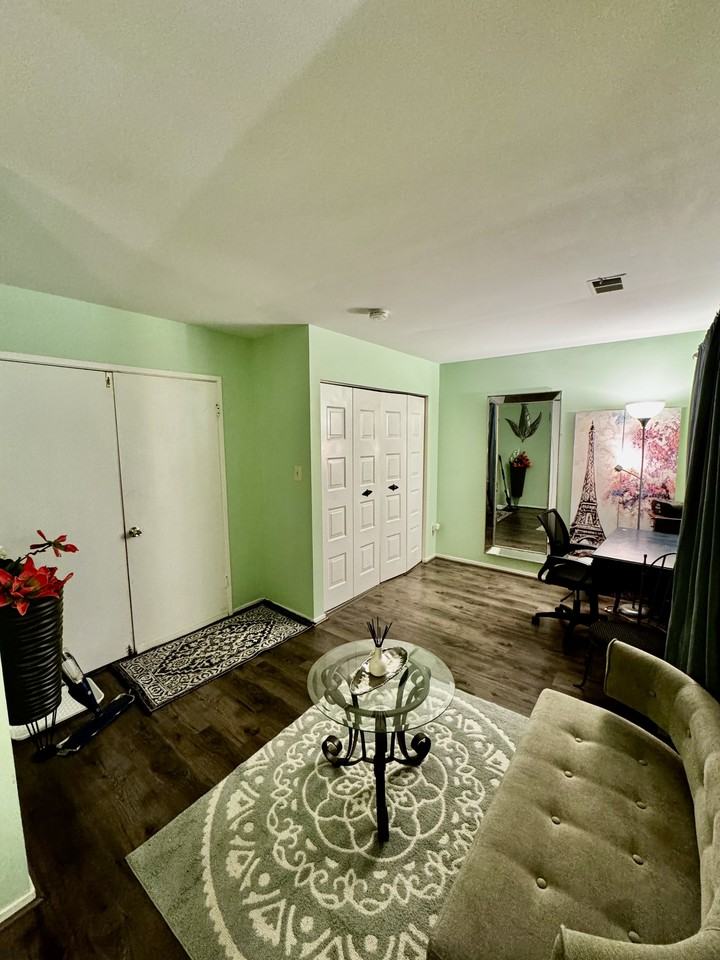 9416 Fern Hollow Way #9416 - Photo 4 of 9