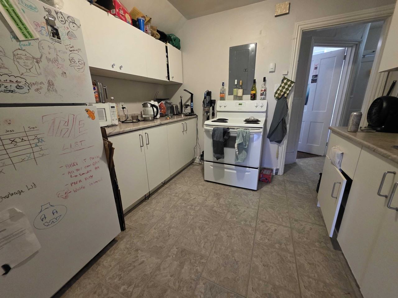 308 Collingwood Street #2 - Photo 3 of 8