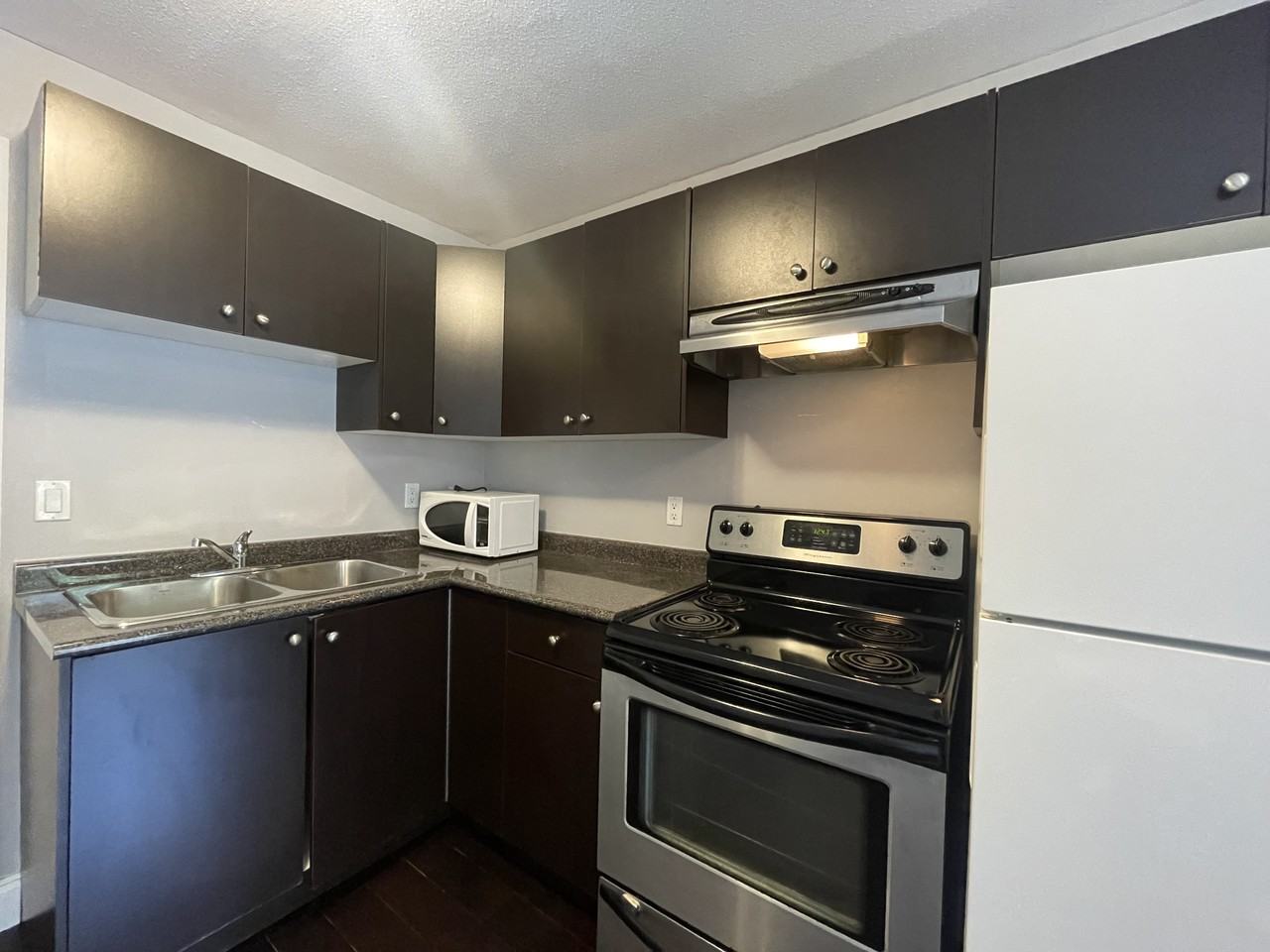 4991 Portland Street - Photo 2 of 9