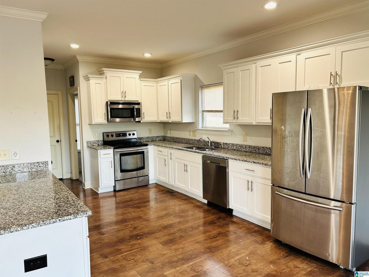 3194 Paradise Acres - Photo 5 of 21