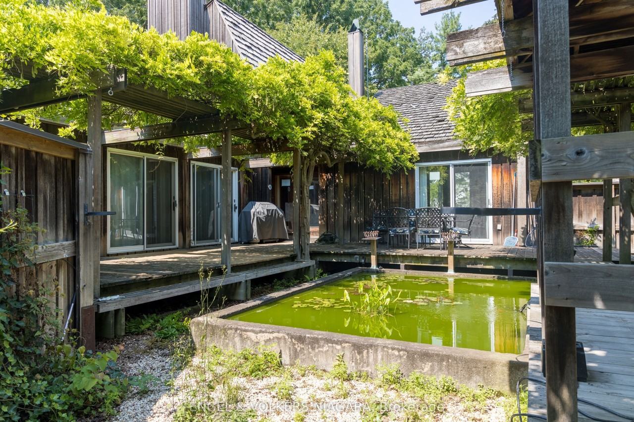 89 Byron St - Photo 6 of 34