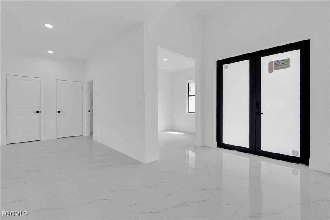 3211 32nd St W - Photo 3 of 18