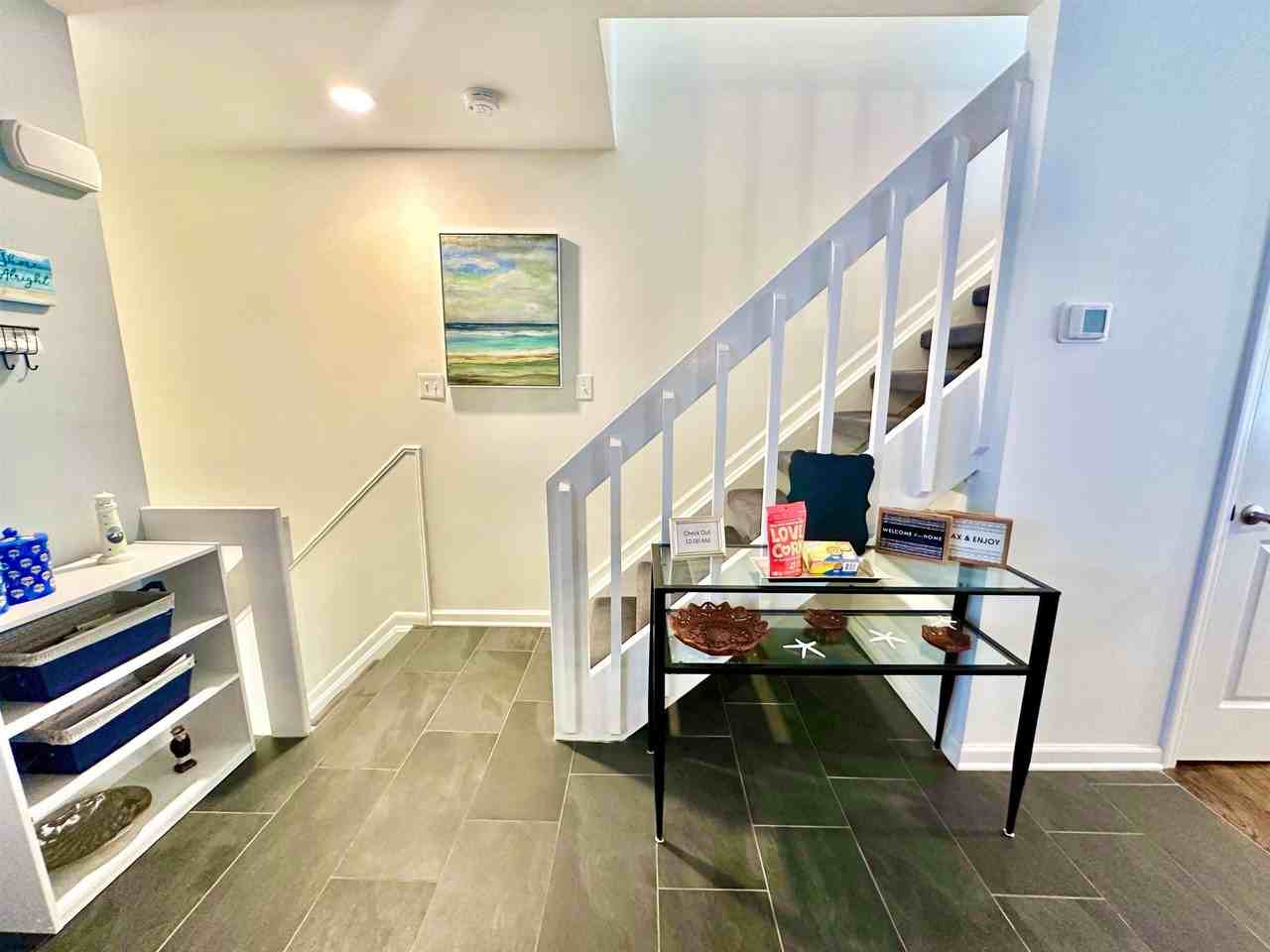 612 E Brigantine Ave #612 - Photo 4 of 29