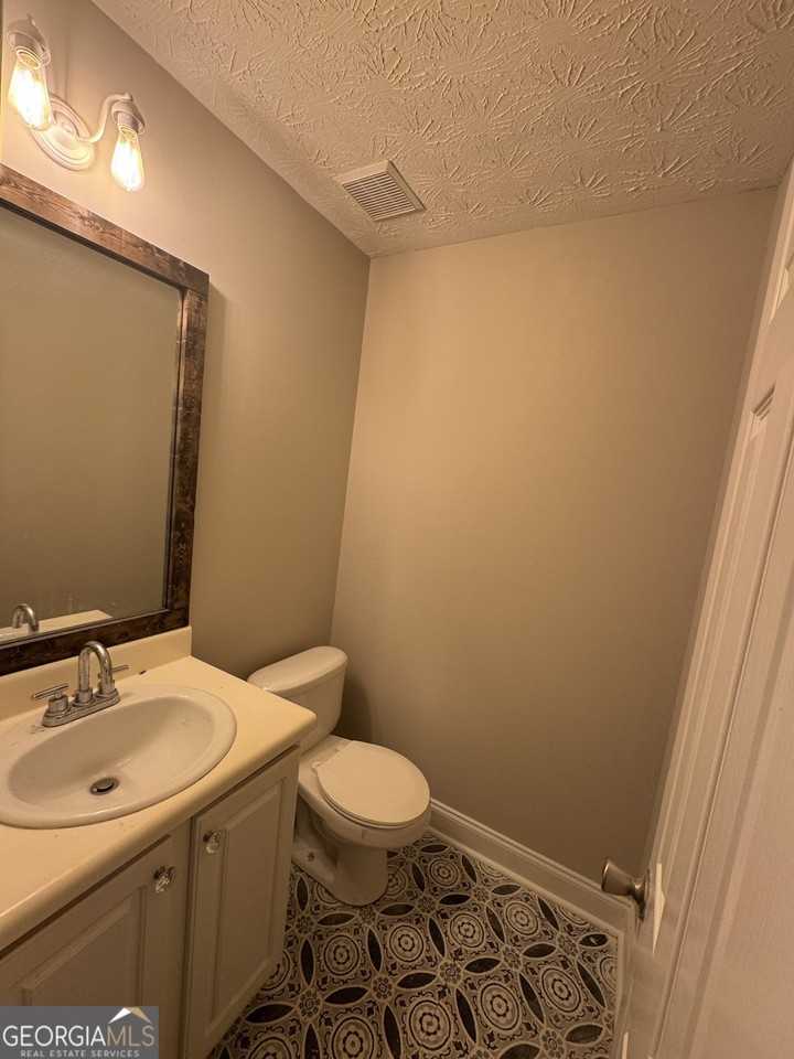 222 Tara Commons Dr Unit 222 #222 - Photo 5 of 12