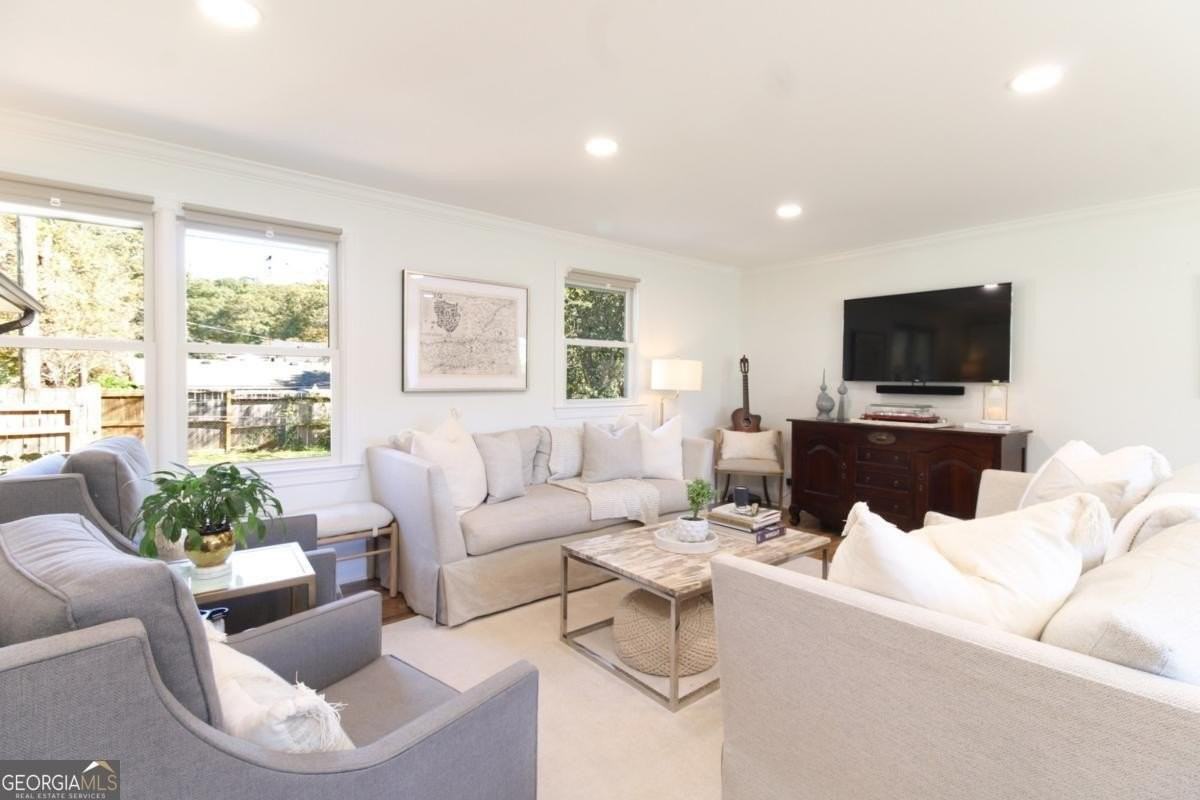 1092 West Lake Drive - Photo 3 of 24