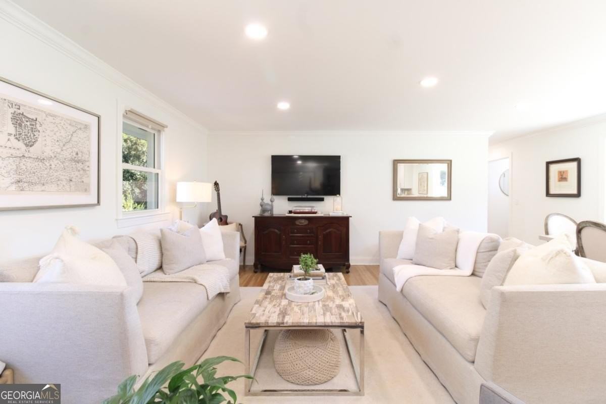 1092 West Lake Drive - Photo 7 of 24