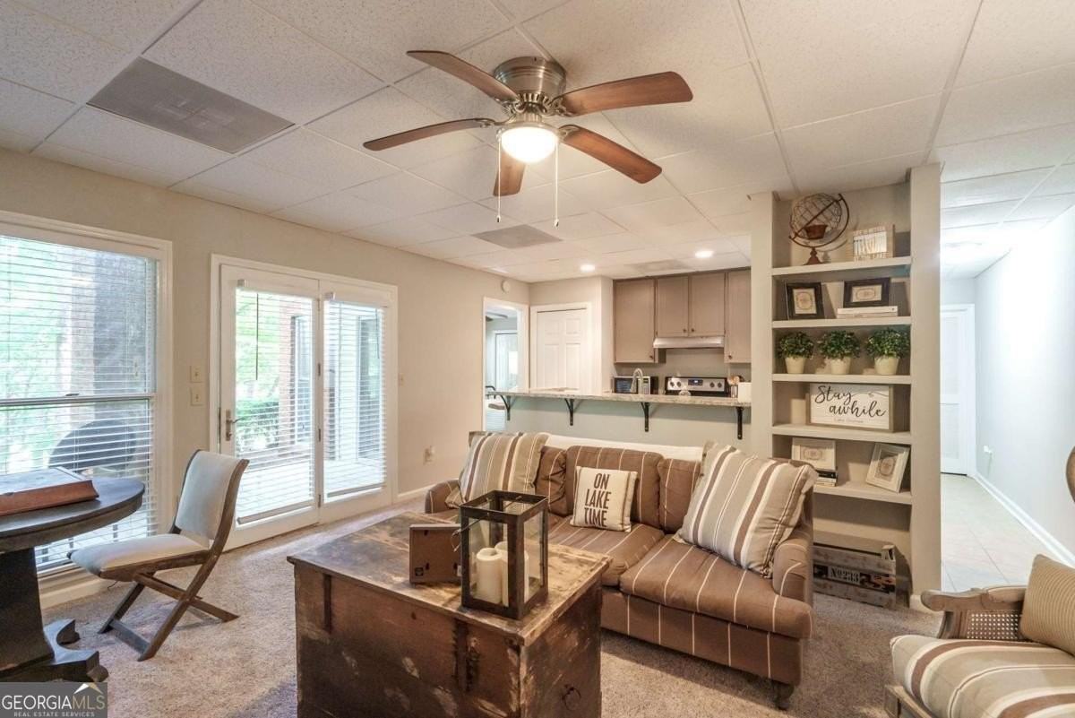 1020 Cupp Ln Unit B #B - Photo 7 of 17