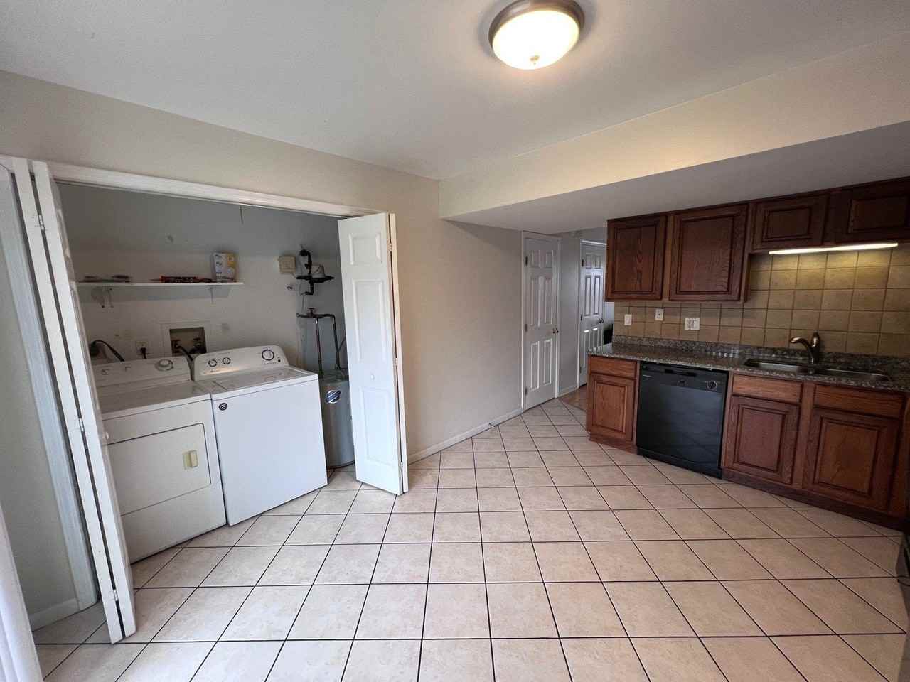 1227 Marywood Avenue - Photo 6 of 19