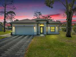 featured image of 6607 Deland Avenue