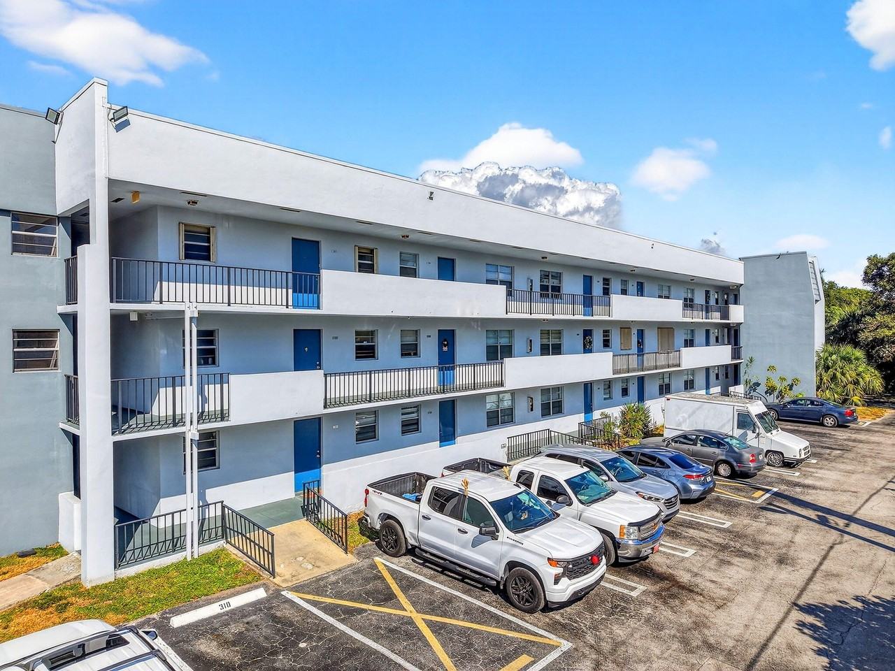 1630 Embassy Drive #207