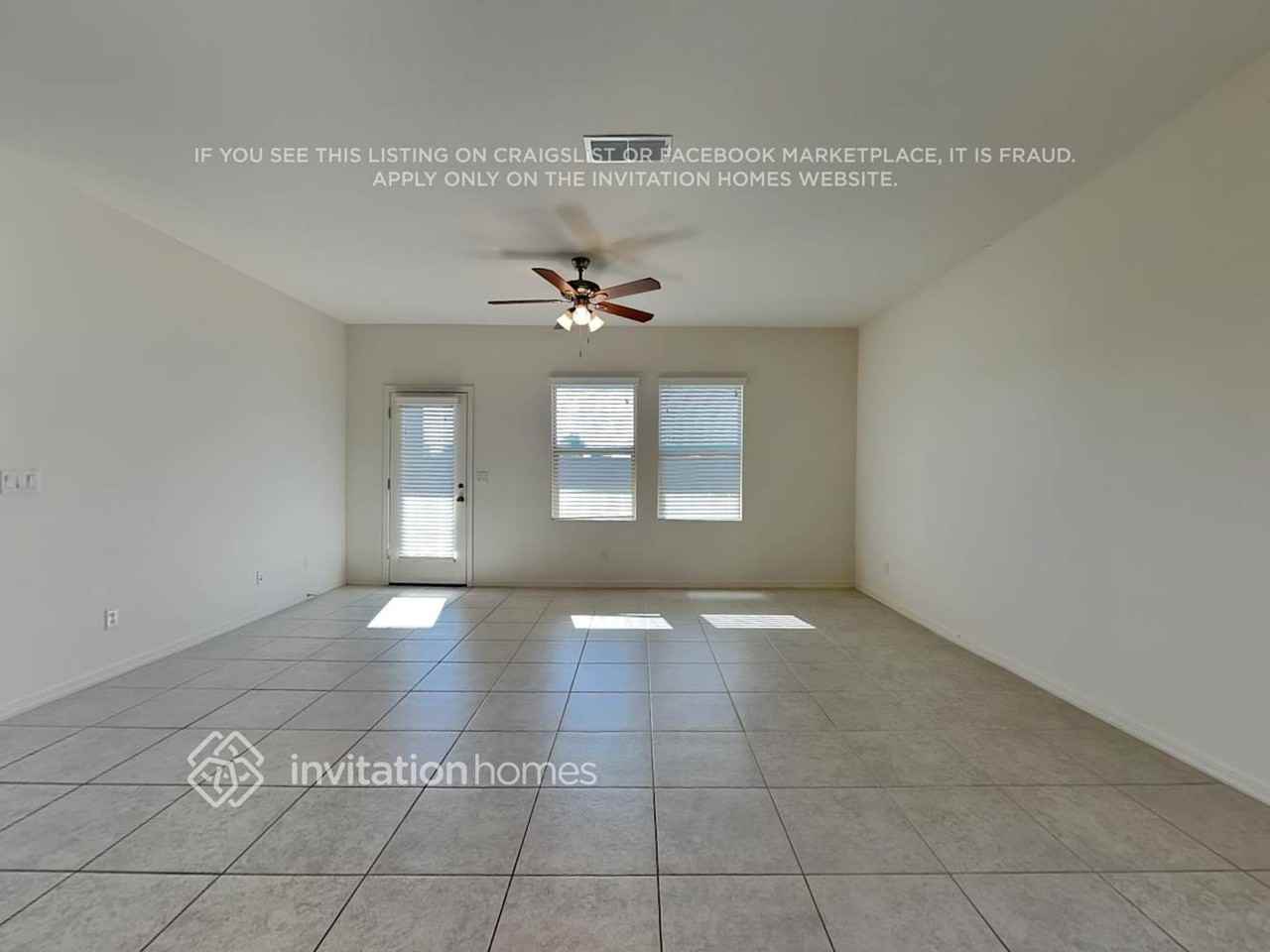 19363 W Hazelwood St - Photo 3 of 18