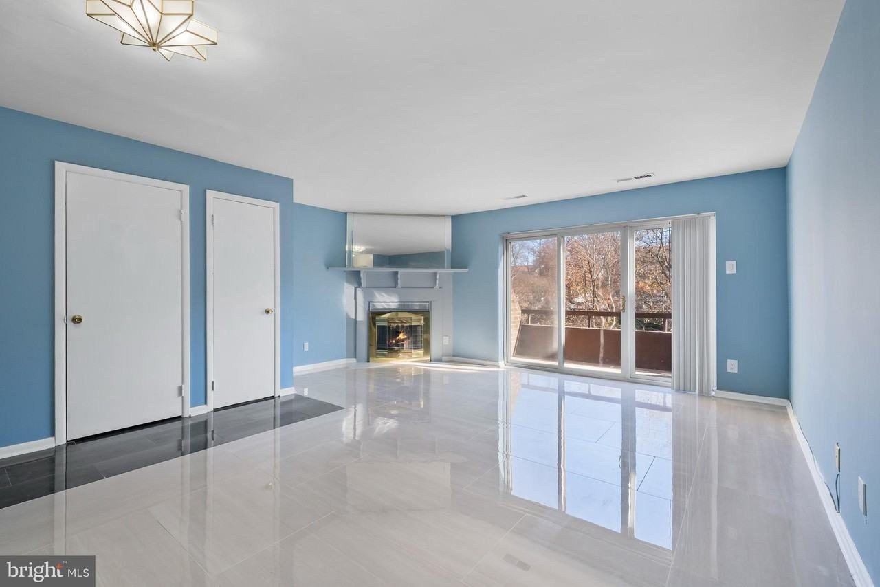 3085 Hawthorne Dr Ne Unit 3085 #3085 - Photo 7 of 24