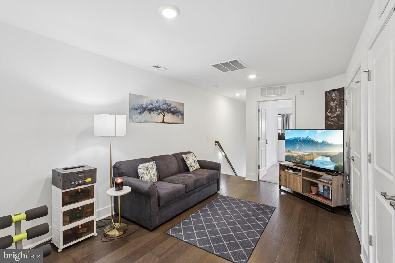 259 Aaron Truehart Way - Photo 6 of 46