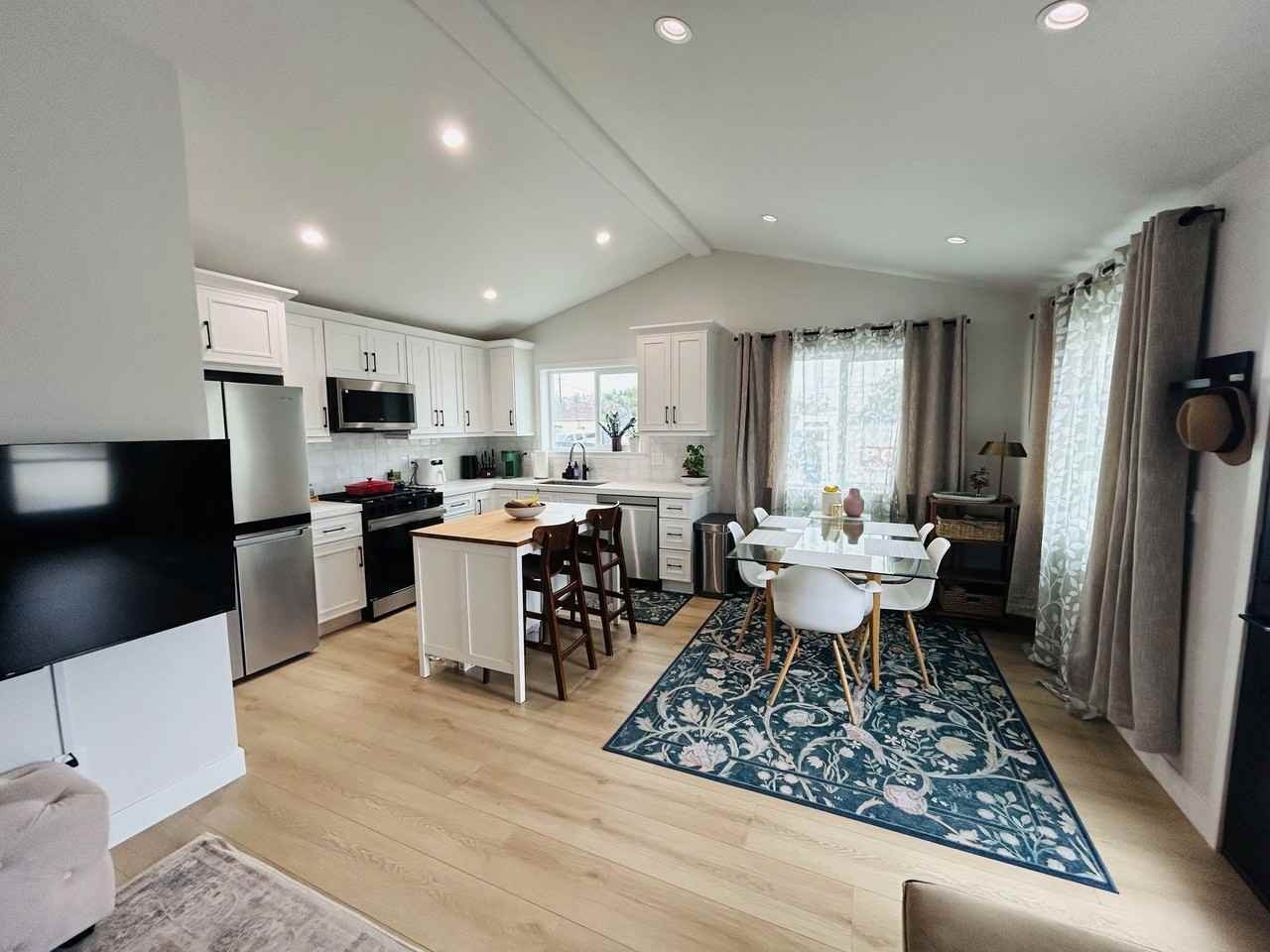 4415 Catalpa Street - Photo 6 of 29