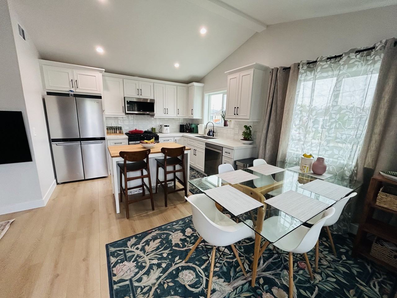 4415 Catalpa Street - Photo 5 of 29