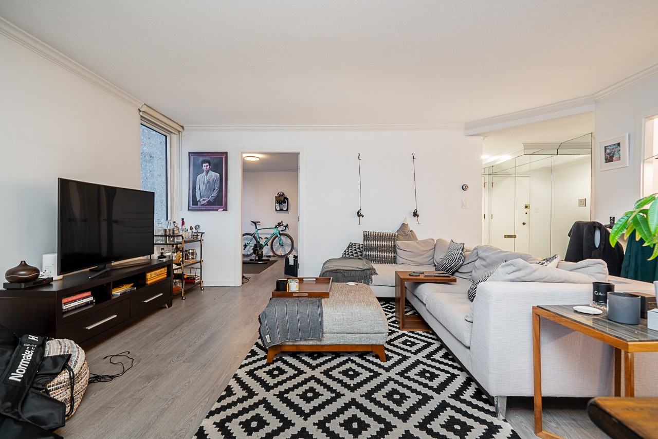 1575 Beach Avenue #701 - Photo 6 of 22