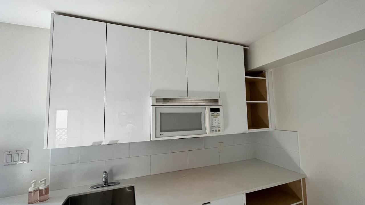 1438 East 8th Avenue - Photo 2 of 14