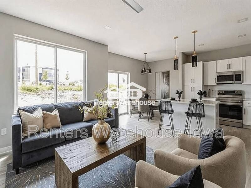 15536 Rocklyn Pl - Photo 7 of 32