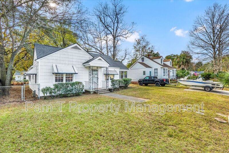 1507 East 48th Street - Photo 2 of 28